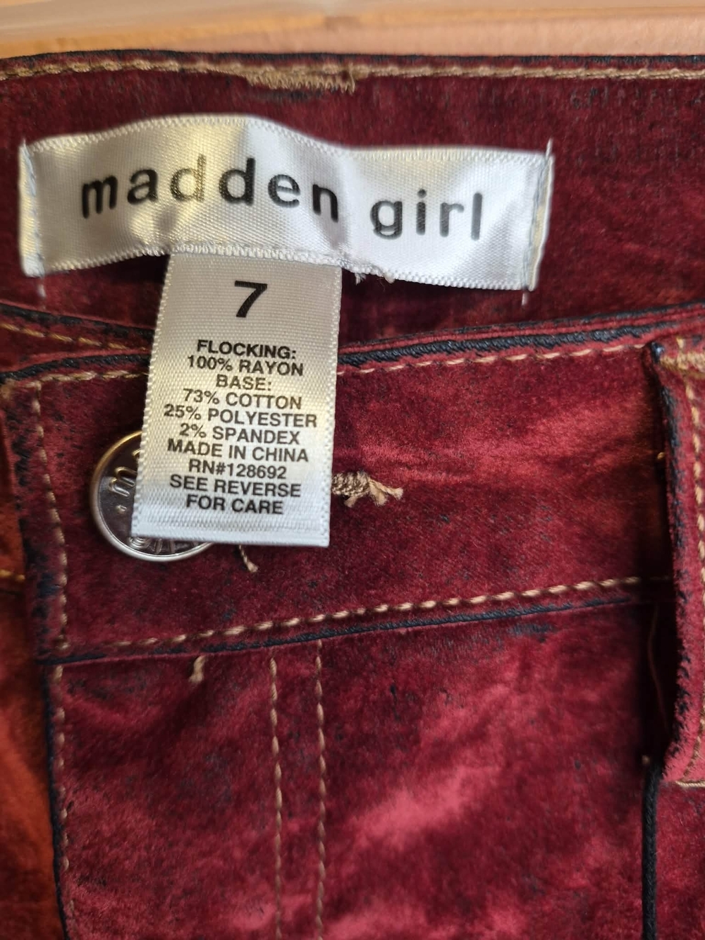 Madden Girl Women Burgundy Crushed Velvet Straight Jeans - Picture 3 of 5
